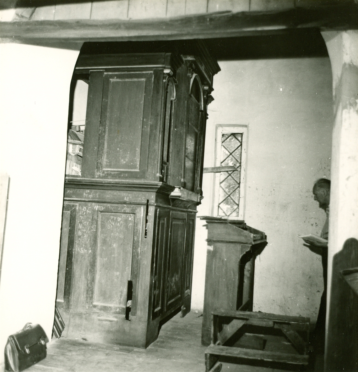 Image description